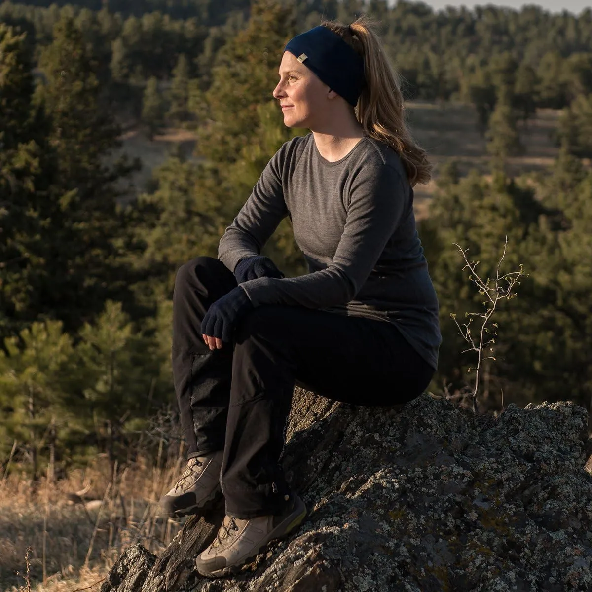 100% Merino Wool - Women's Midweight Base Layer - Long Sleeve Crew