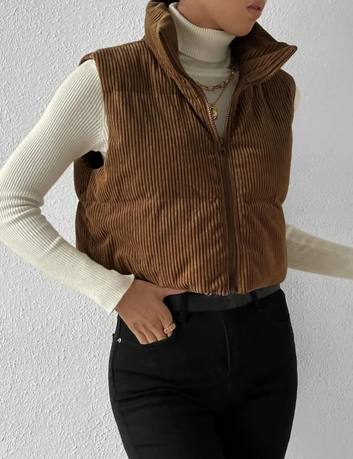 Gihuo Women's Corduroy Puffer Vest Cropped Stand Collar Zip Up Vest Quilted Sleeveless Jackets Gilet
