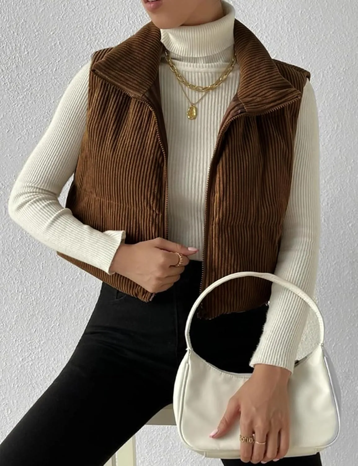 Gihuo Women's Corduroy Puffer Vest Cropped Stand Collar Zip Up Vest Quilted Sleeveless Jackets Gilet