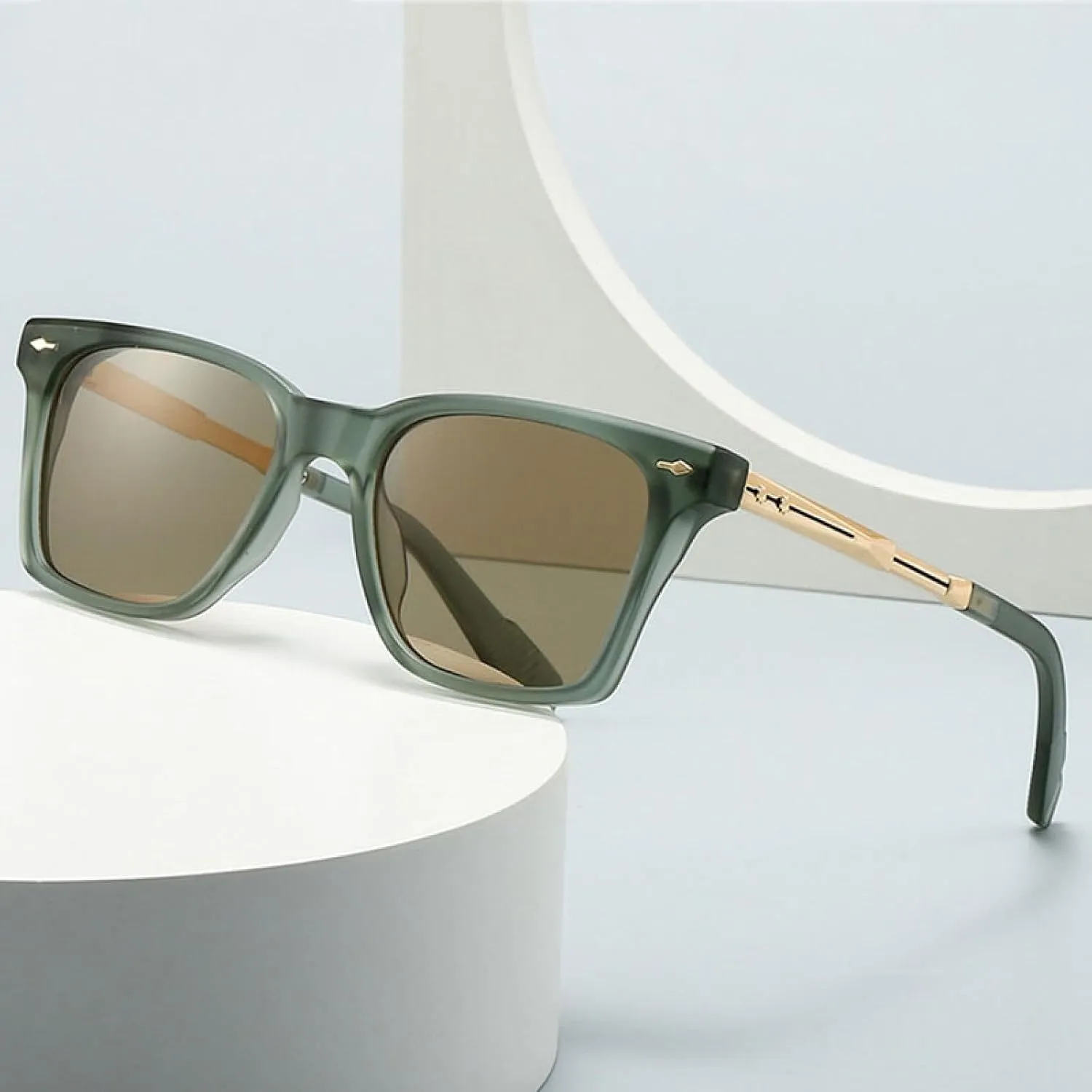 Ladies Luxury Rivet Sunglasses Vintage Outdoors Sunscreen Men