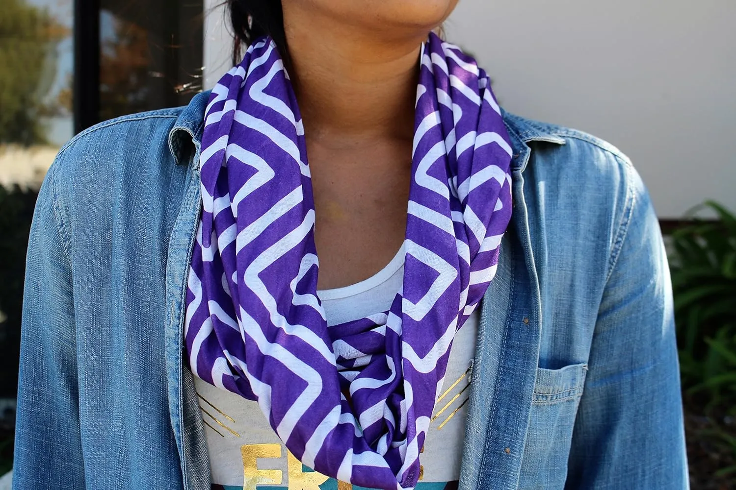 Shop Women's Infinity Scarf with Zipper Pocket, Geometric Pattern