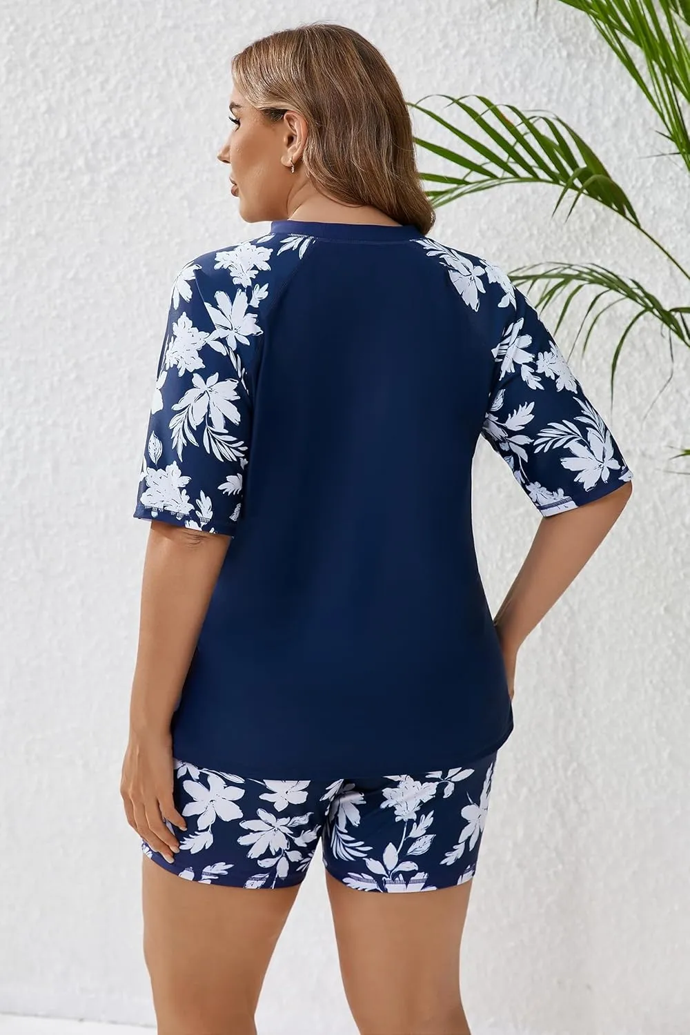 Womens Two Piece Plus Size Short Sleeve Rash Guard Sets Modest Swim Shirts Top and Shorts UPF50  Swimsuit