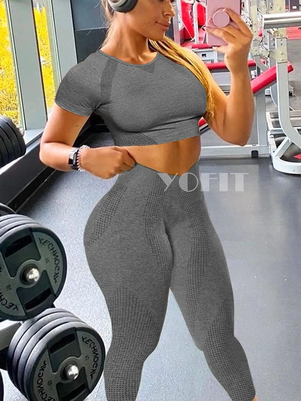 Women's Workout Outfit 2 Pieces Seamless High Waist Yoga Leggings with Long Sleeve Crop Top Gym Clothes Set